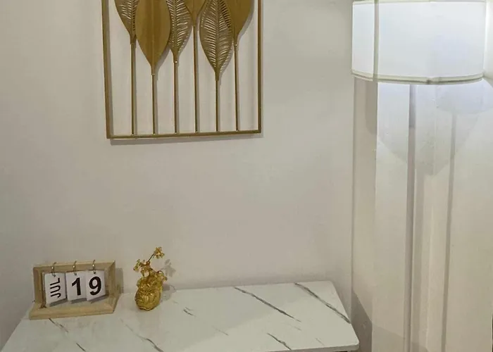 Shore Residences Walking Distance To Mall Of And Near Airport