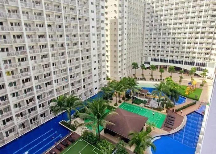 Shore Residences Walking Distance To Mall Of And Near Airport Apartment *
